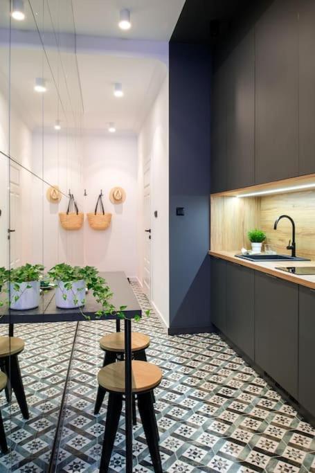 Green Oasis In The Centre Apartment Krakow Luaran gambar