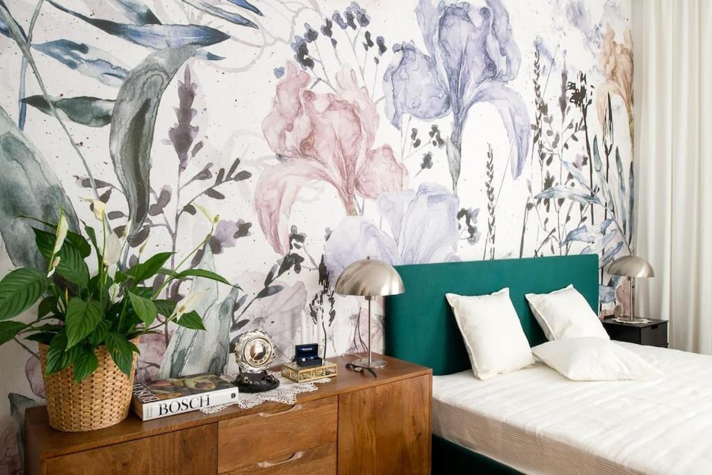 Green Oasis In The Centre Apartment Krakow Luaran gambar